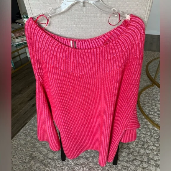 Free People Charlotte Boat Neck Tunic
Sweater Barbie Pink Blossom Rose, XL, EUC - Picture 2 of 8